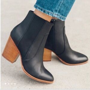 Soludos Emma Leather Boots Block Heel Ankle Boot Black side Zip 7 Timeless